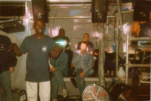 Crowd dancing at an Egebamyasi live show