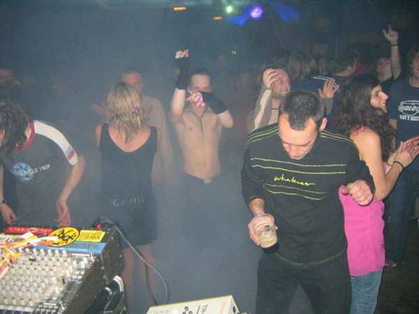 Crowd dancing at an Egebamyasi live show