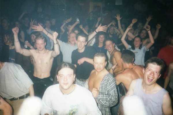 Crowd dancing at an Egebamyasi live show